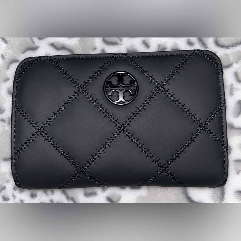 Tory Burch Willa Medium Wallet
